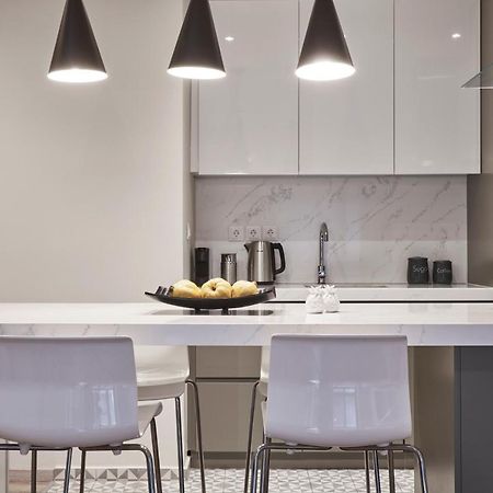 Charitos Iχ, Chic N Modern 2Bd Apt Atina Dış mekan fotoğraf