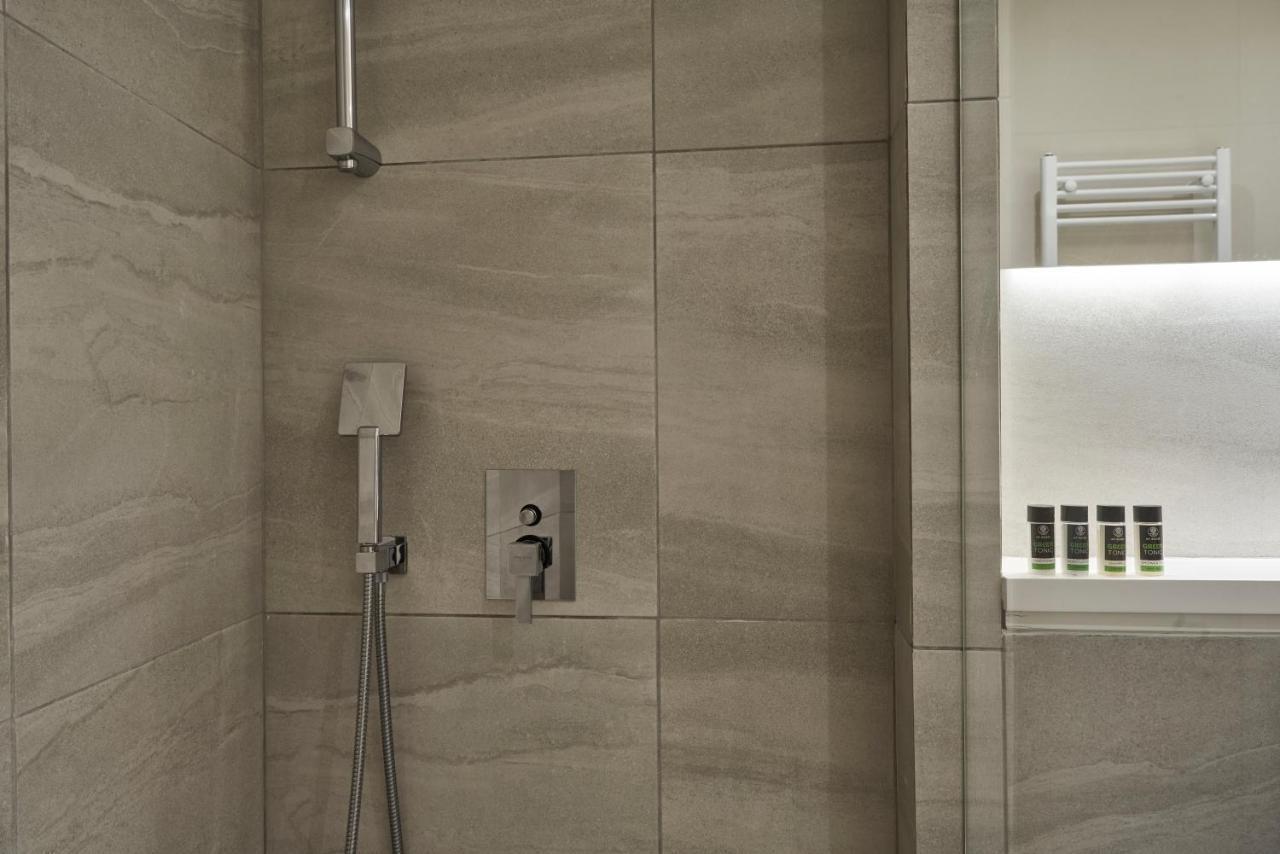 Charitos Iχ, Chic N Modern 2Bd Apt Atina Dış mekan fotoğraf