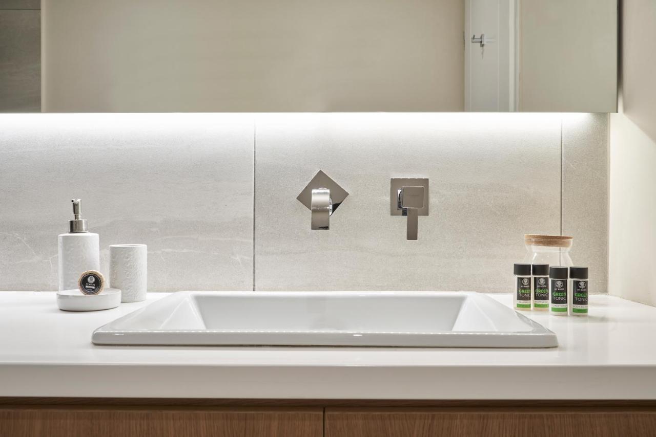 Charitos Iχ, Chic N Modern 2Bd Apt Atina Dış mekan fotoğraf