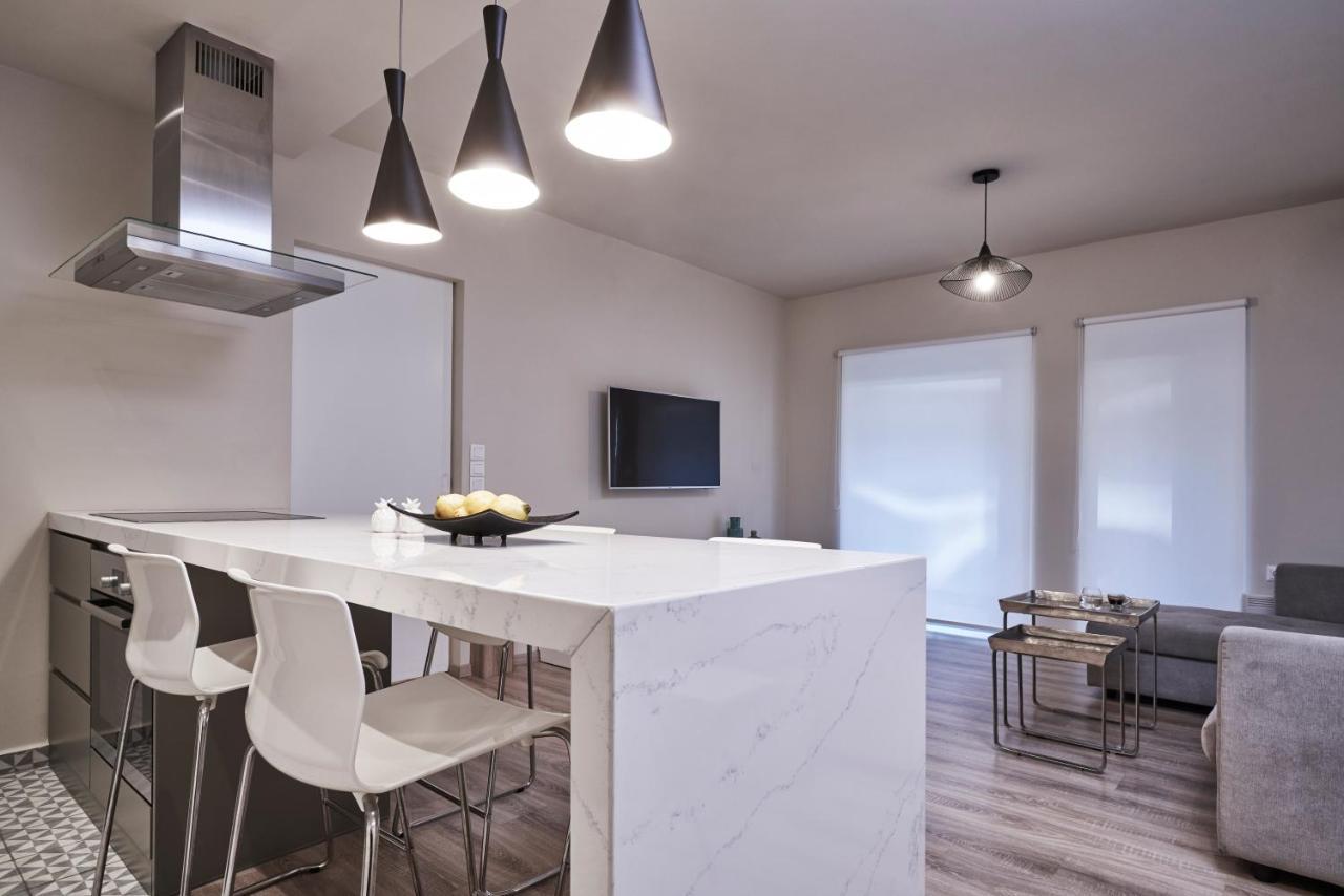 Charitos Iχ, Chic N Modern 2Bd Apt Atina Dış mekan fotoğraf